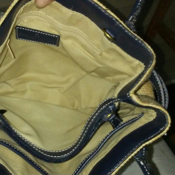 Etienne Aigner raffia bag - Picture 2 of 4